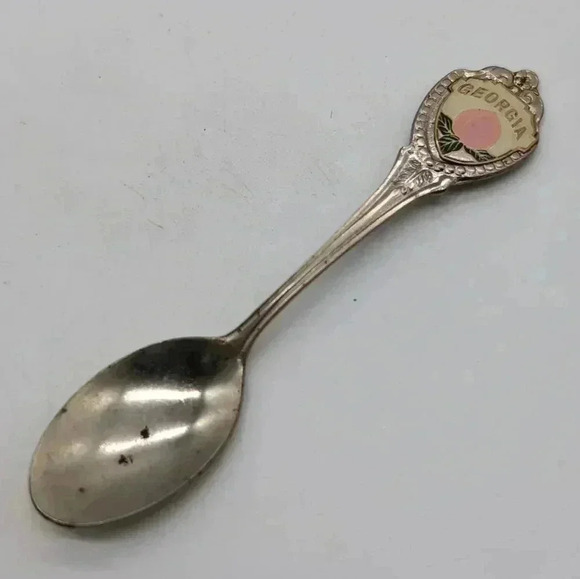 Vintage Georgia Peach Souvenir Spoon Kitschy cool - Picture 1 of 5